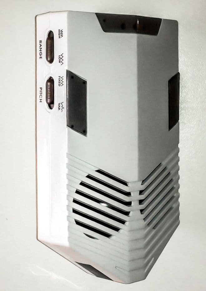 strikeback ultrasonic mouse repeller pro