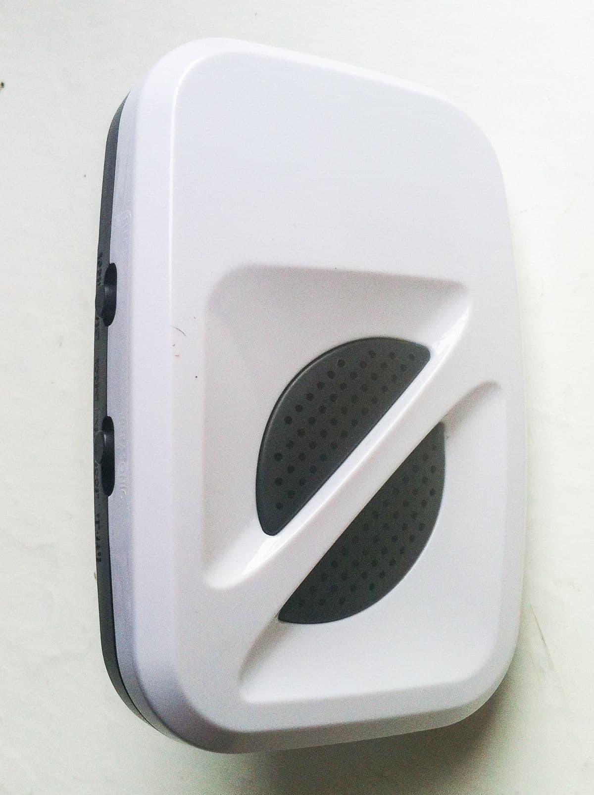 Ultrasonic Mouse, Rat & Spider Repeller (4000 Sq Ft) - Best Ultrasonic Cleaners