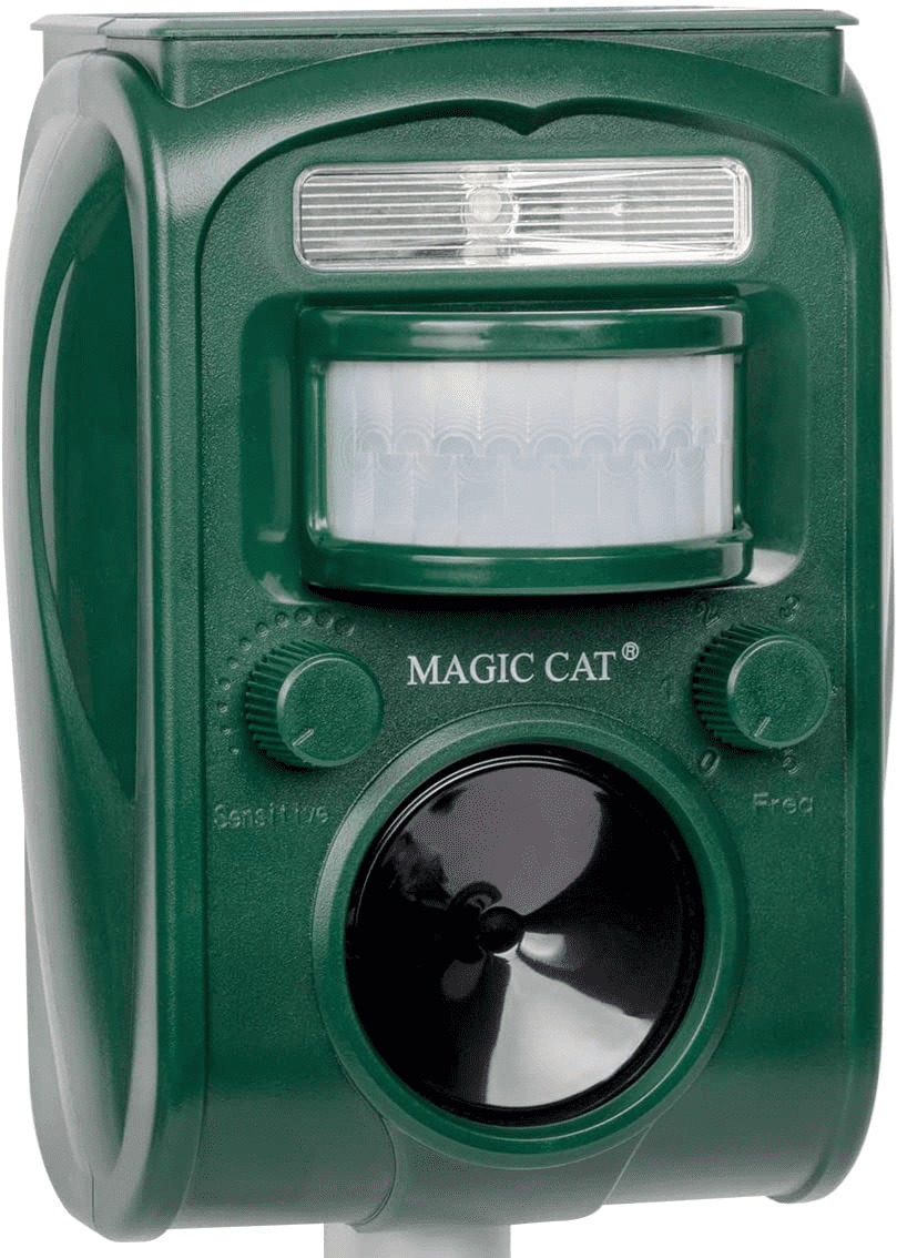 Ultrasonic cat, fox, badger repeller